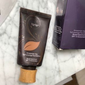TARTE foundation  DEEP SAND